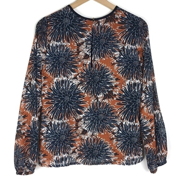 H&M Blouse Top Floral Sheer Flowy Long Sleeve Textured Lightweight Size 8 NWT - Picture 5 of 11